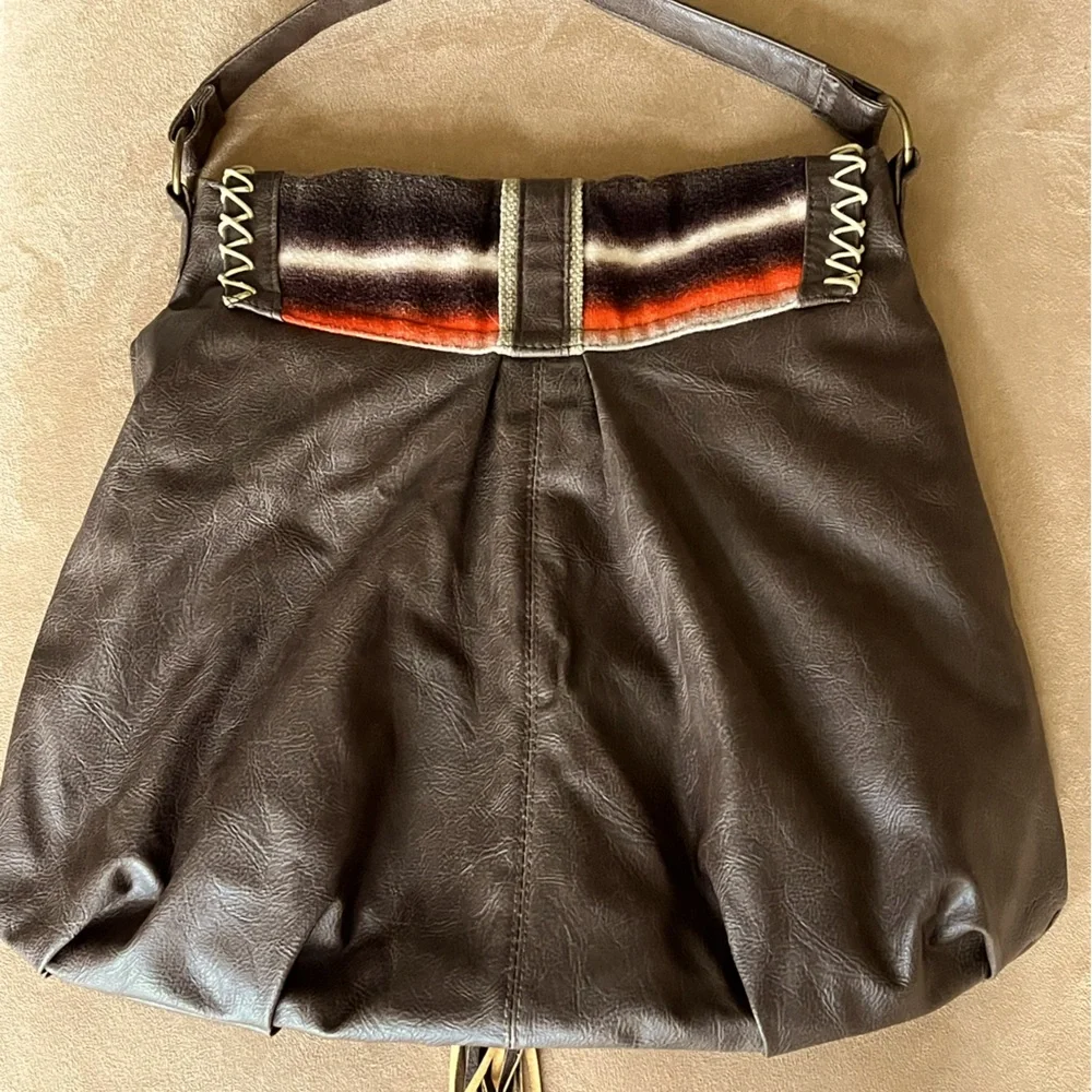 MOSSIMO Large Satchel Handbag - Picture 3 of 10